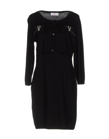 Платье CLIPS MORE