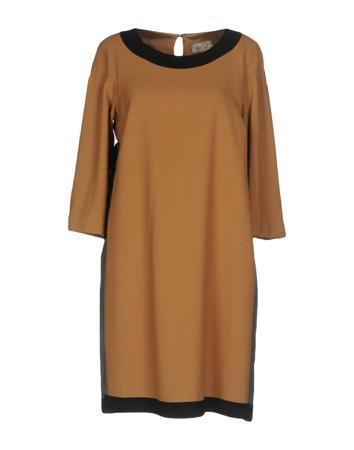 Платье KI6? WHO ARE YOU?