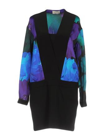 Платье KI6? WHO ARE YOU?