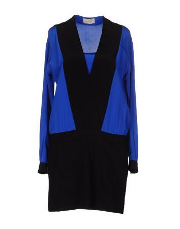 Платье KI6? WHO ARE YOU?