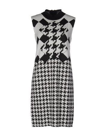 Платье CLIPS MORE