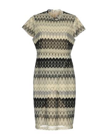 Платье DRY LAKE.