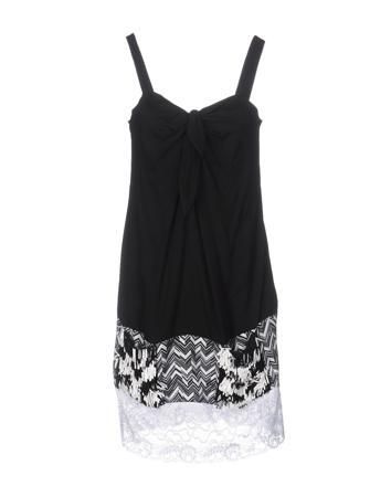 Платье ICONS WHO*S WHO