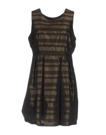 Платье SOALLURE