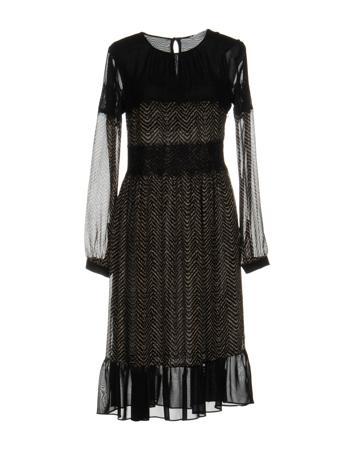 Платье CARACTÈRE