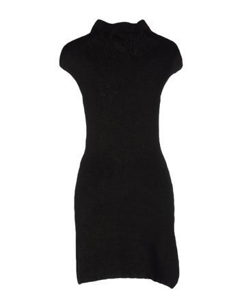 Платье WETPAINT