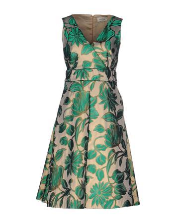 Платье KI6? WHO ARE YOU?