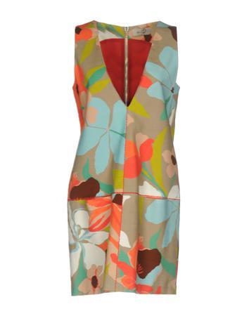 Платье KI6? WHO ARE YOU?