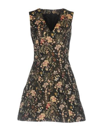 Платье SPACE STYLE CONCEPT