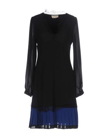 Платье KI6? WHO ARE YOU?