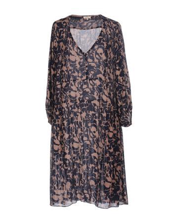 Платье BELLEROSE Платье BELLEROSE