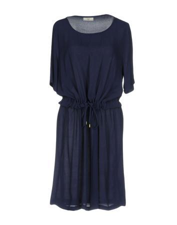Платье MINIMUM