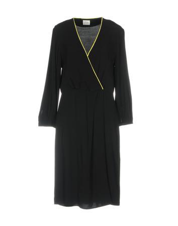 Платье ATTIC AND BARN