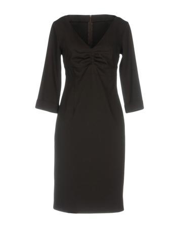 Платье PAMPERO