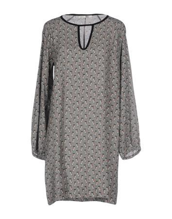 Платье E(...IRA)