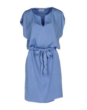 Платье MINIMUM