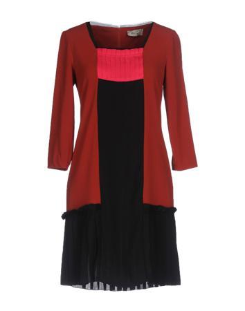 Платье KI6? WHO ARE YOU?