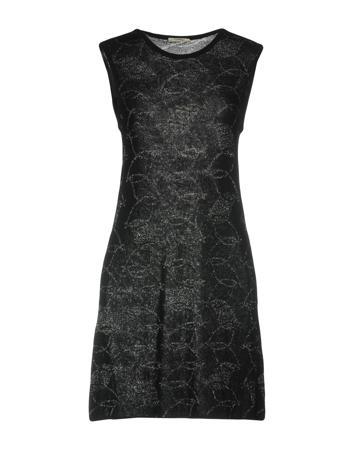 Платье /SHe(ə)r/