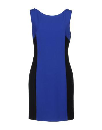 Платье CARACTÈRE