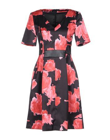 Платье KARL LAGERFELD