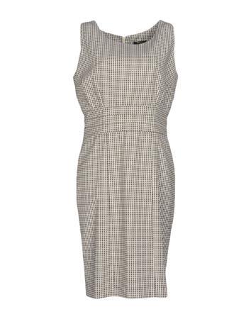 Платье TRUE TRADITION