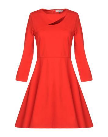 Платье HALSTON