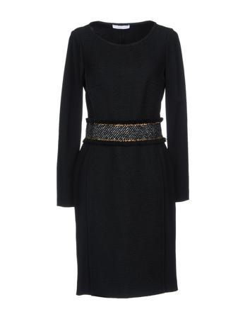 Платье CARACTÈRE