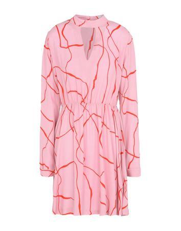 Платье MINIMUM