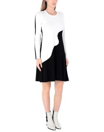Платье DKNY