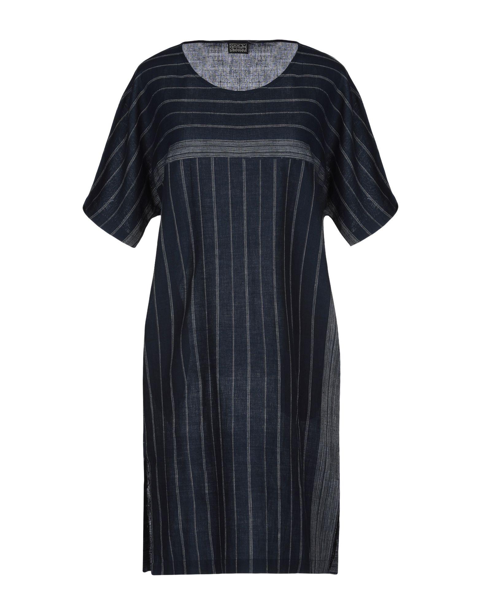 Короткое платье  - Синий цвет