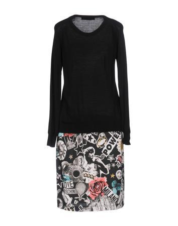 Платье LOVE MOSCHINO