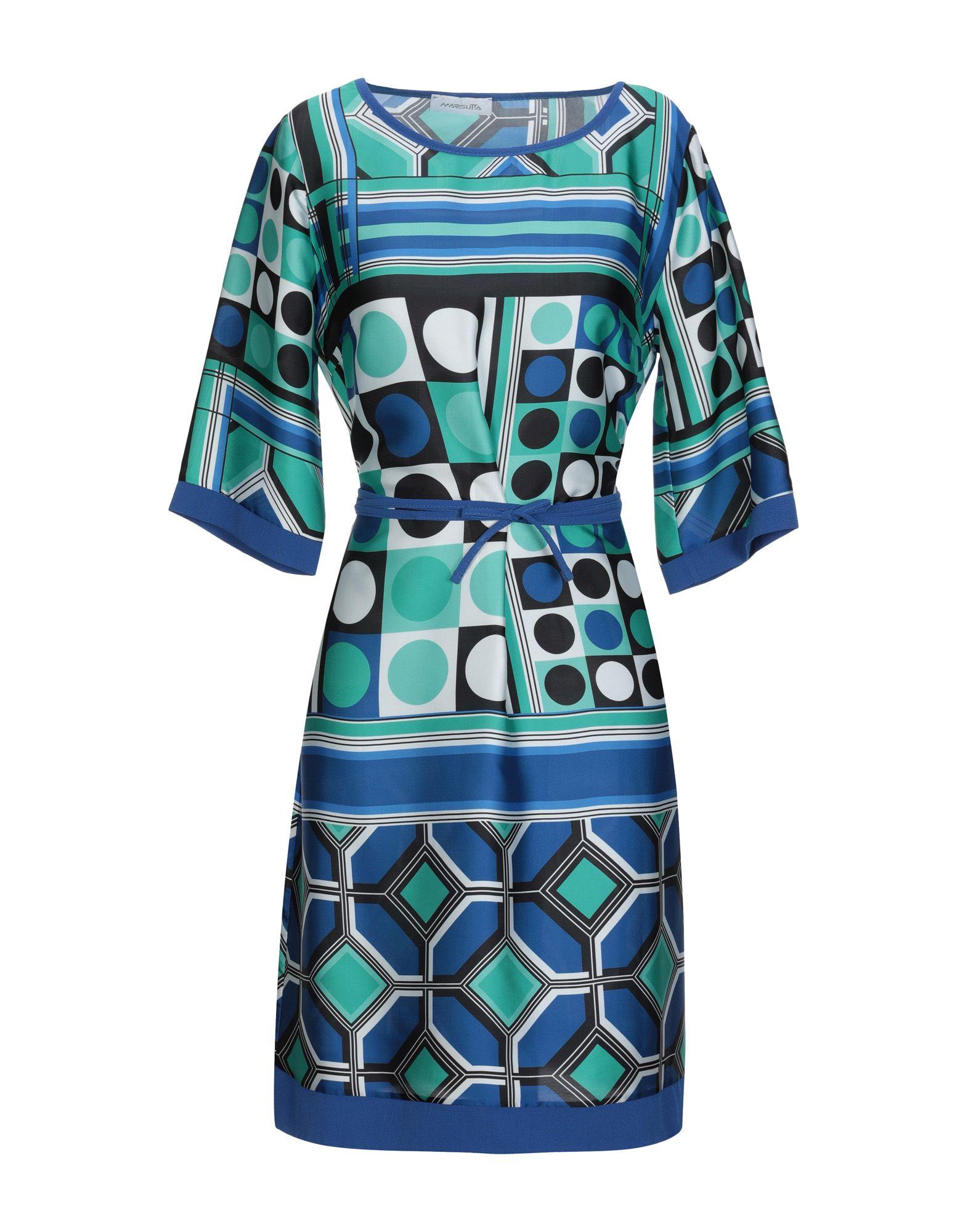 Платье до колена  - Зеленый цвет