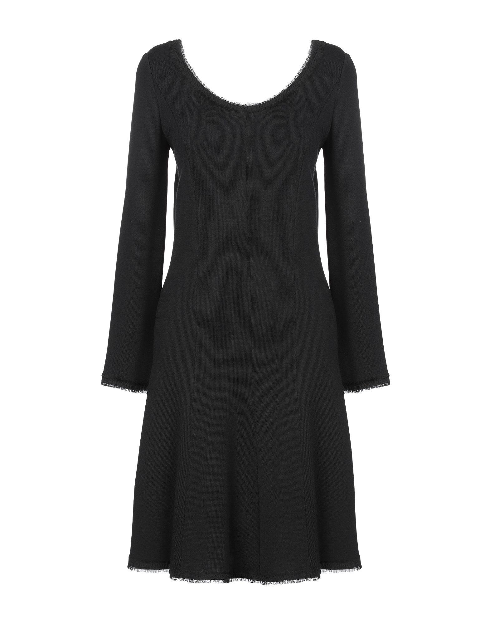 Платье до колена  - Черный цвет