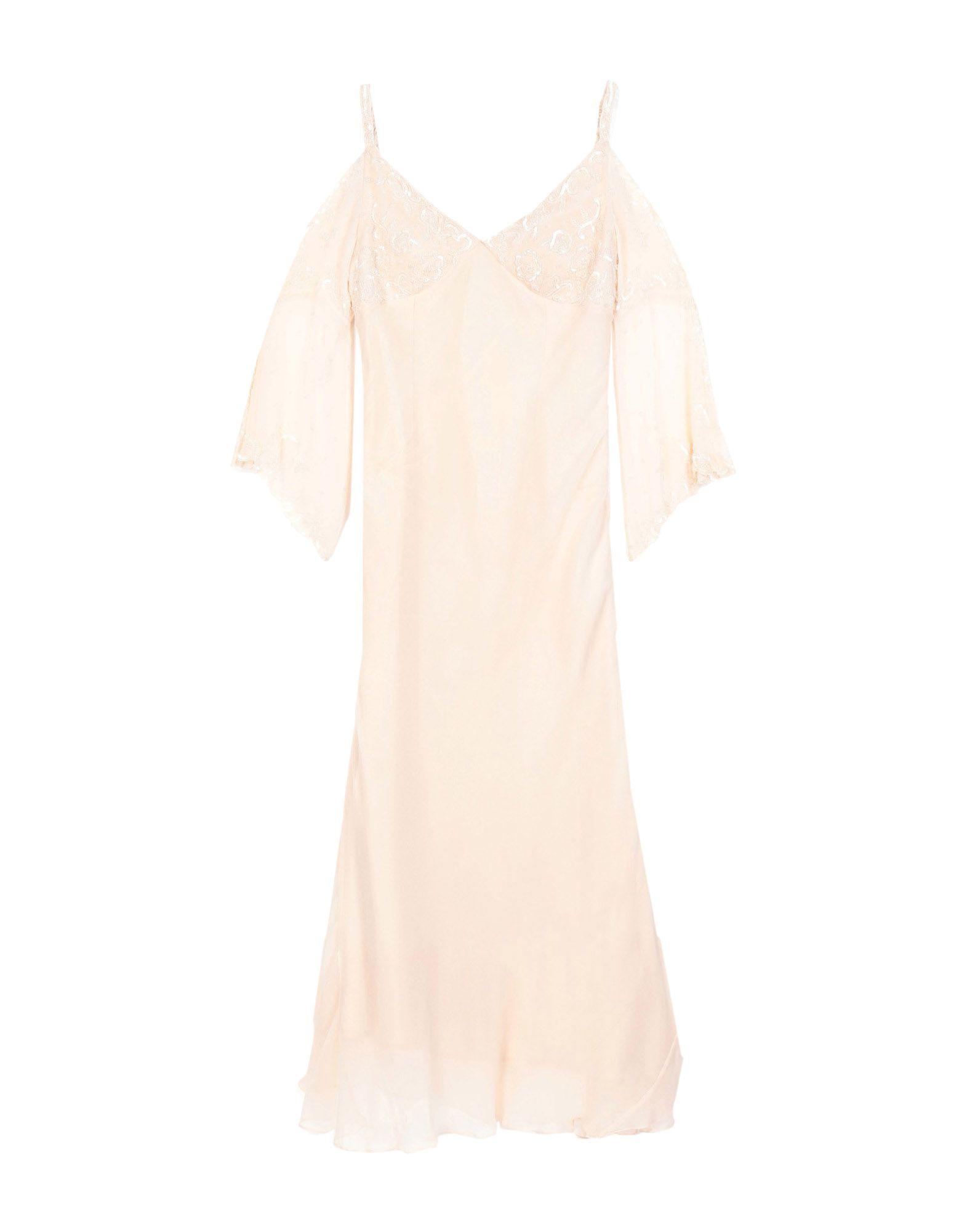 Длинное платье  - Белый цвет