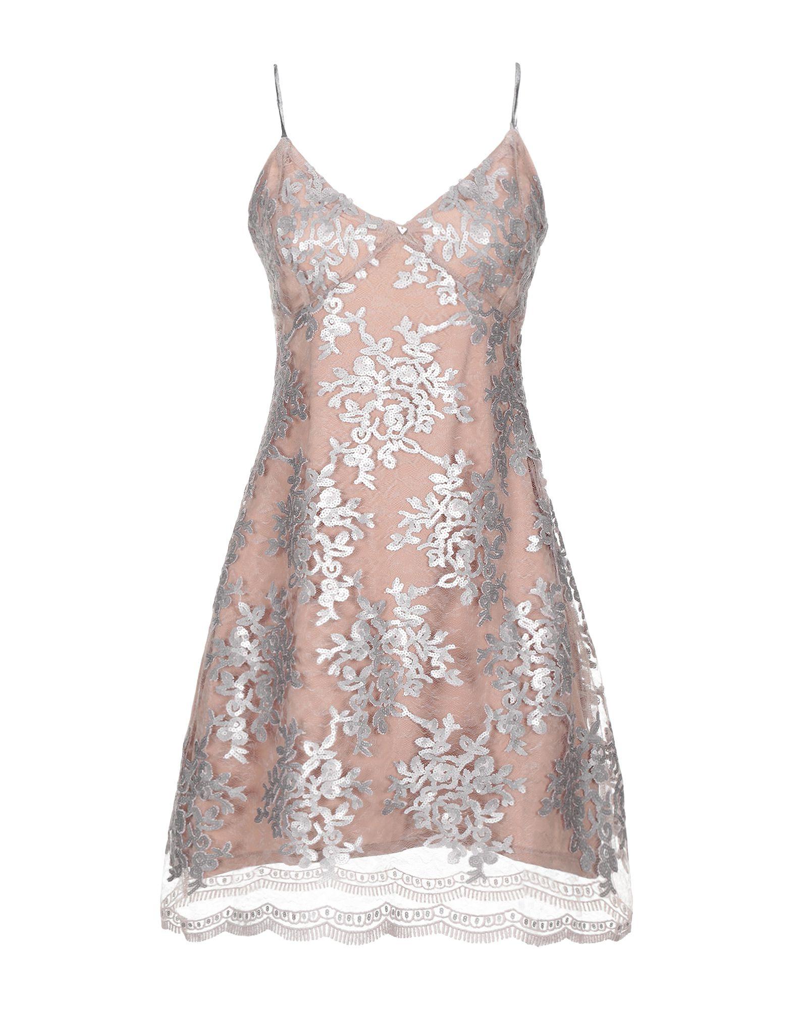 Платье GUESS