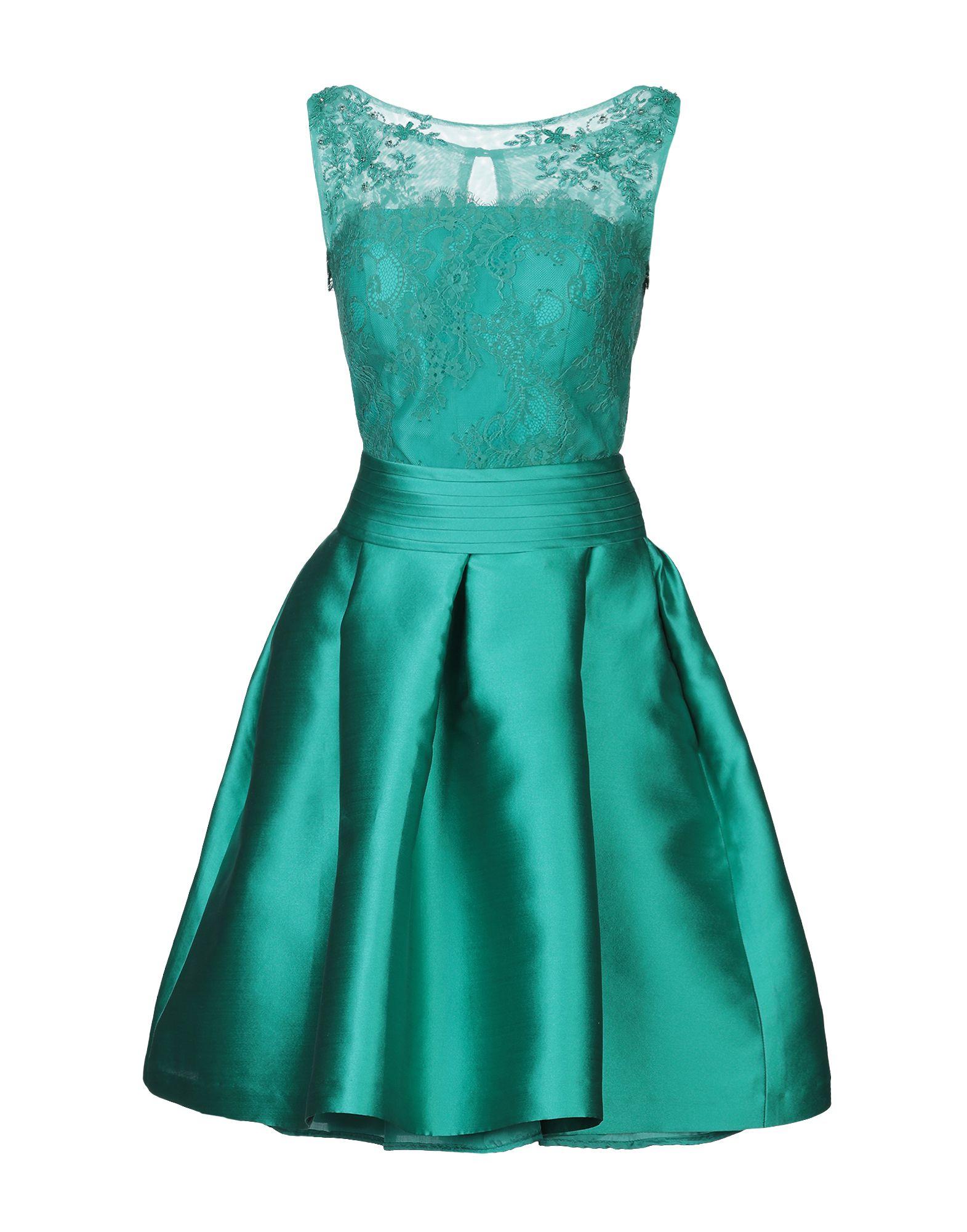 Короткое платье  - Зеленый цвет