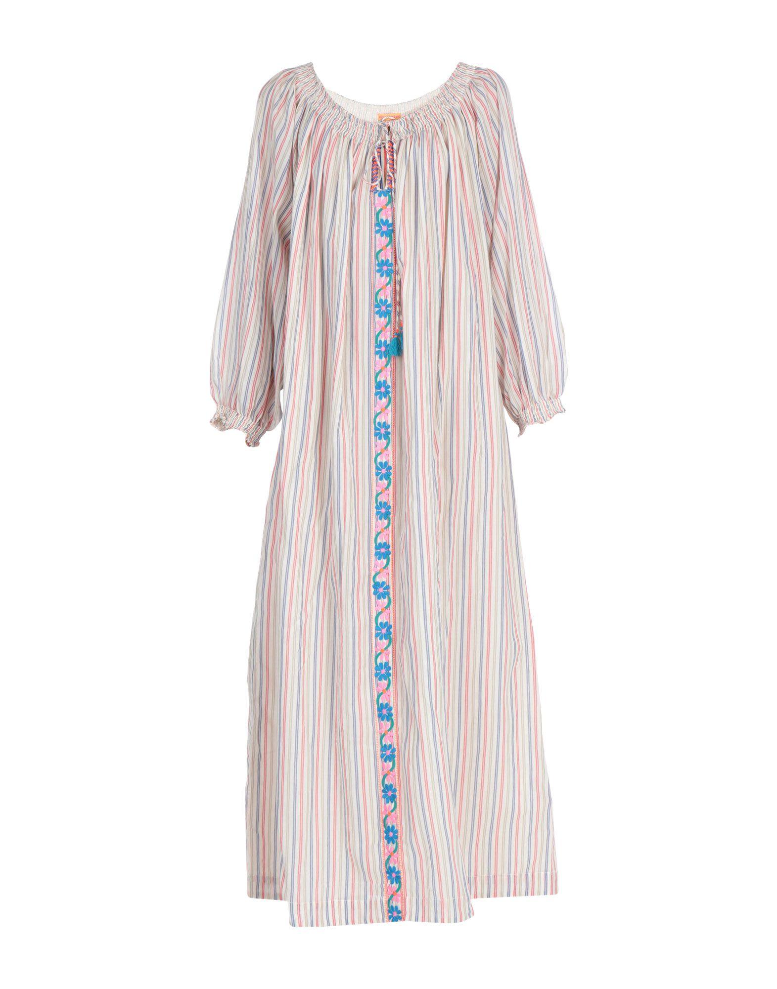 Длинное платье  - Белый цвет