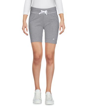 Шорты RUSSELL ATHLETIC Шорты RUSSELL ATHLETIC