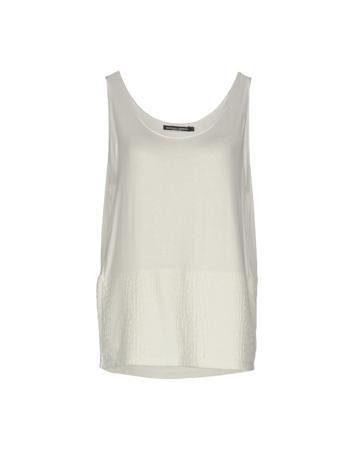 Топ MARGAUX LONNBERG