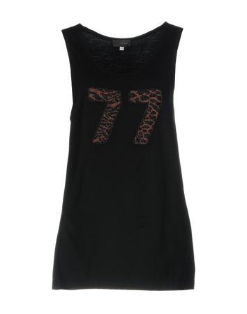 Топ JOHN RICHMOND