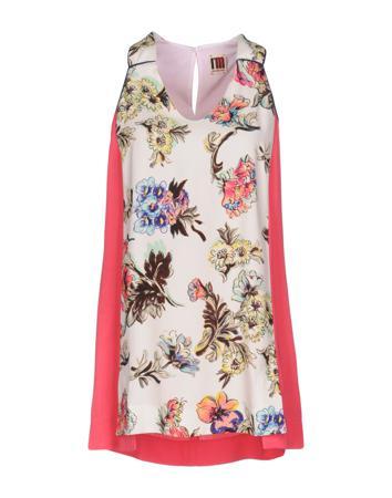 Топ I'M ISOLA MARRAS