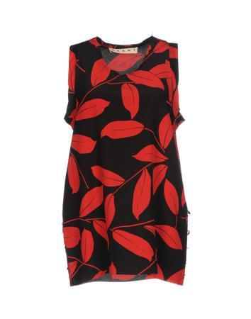 Топ MARNI