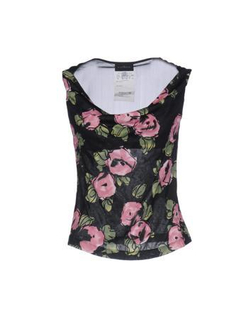 Топ JOHN RICHMOND