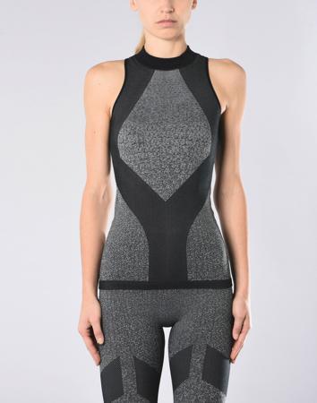 Топ ADIDAS ORIGINALS