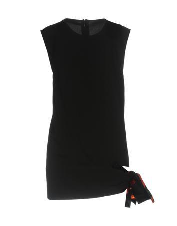 Топ CÉLINE
