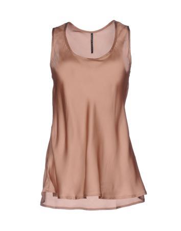 Топ LIVIANA CONTI