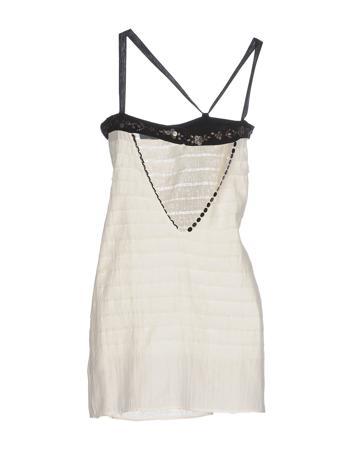 Топ BLUMARINE