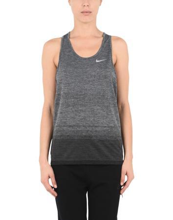 Топ NIKE