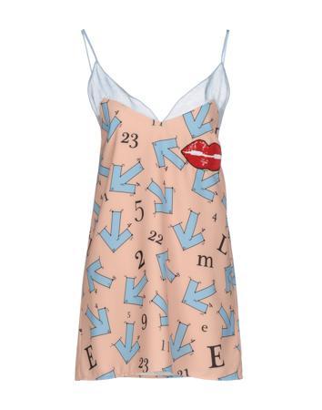 Топ AU JOUR LE JOUR