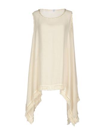 Топ BRIGITTE BARDOT